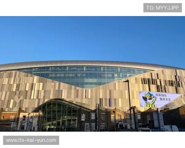 北伦敦德比球迷文化观察:不同的助威方式,同等的热爱 北伦敦德比球迷文化观察:不同的助威方式,同等的热爱