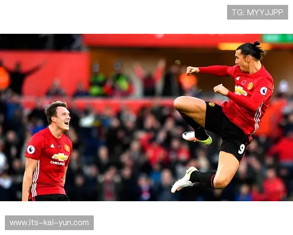 英超焦点战阿森纳0-0战平利物浦，布拉德利吊射中楣后伤退